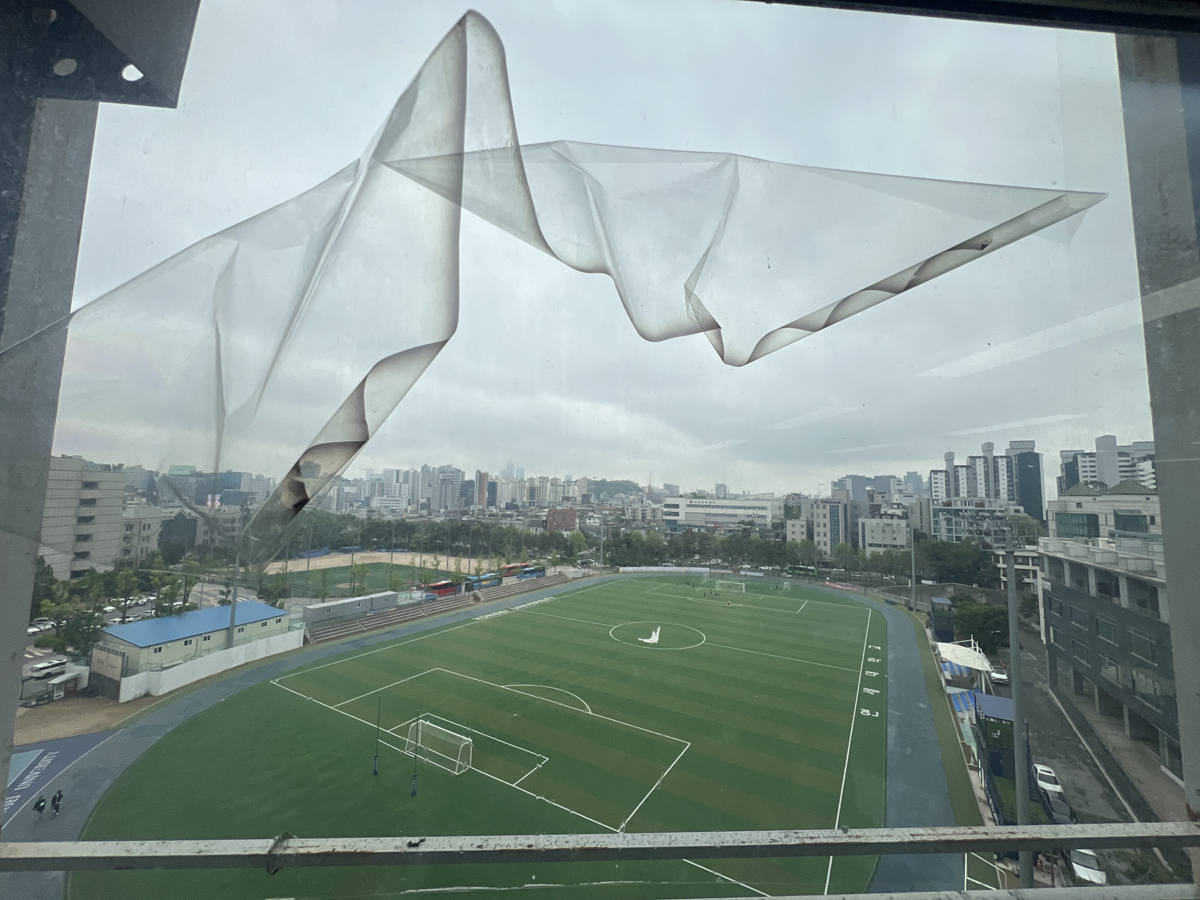 연세대학교 창문햇빛차단필름 시공 현장 2