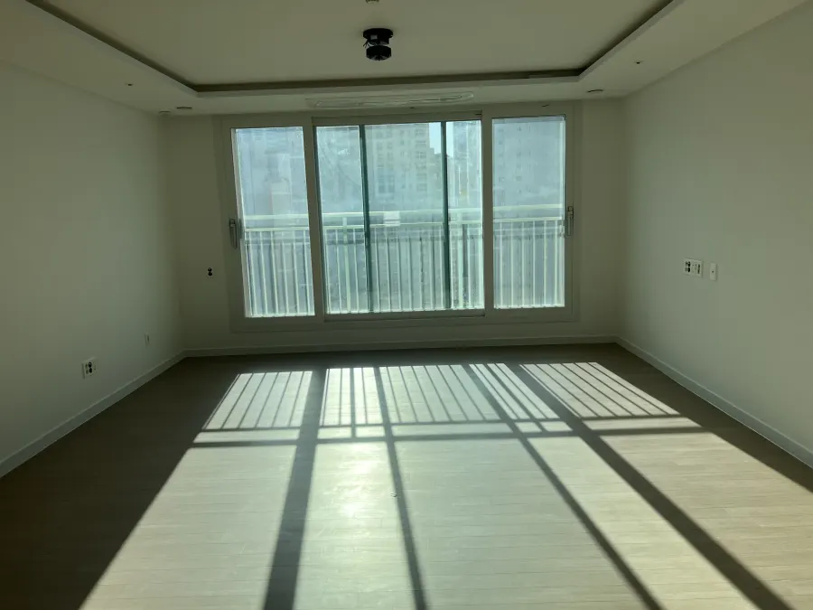 대구 아파트 창문단열필름 시공 전 창문 상태